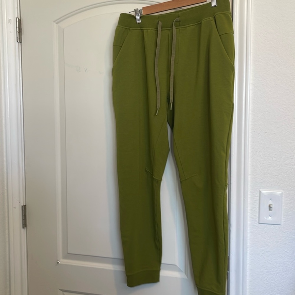 Lululemon,used like new, Men’s large, City Sweat Jogger, juniper green